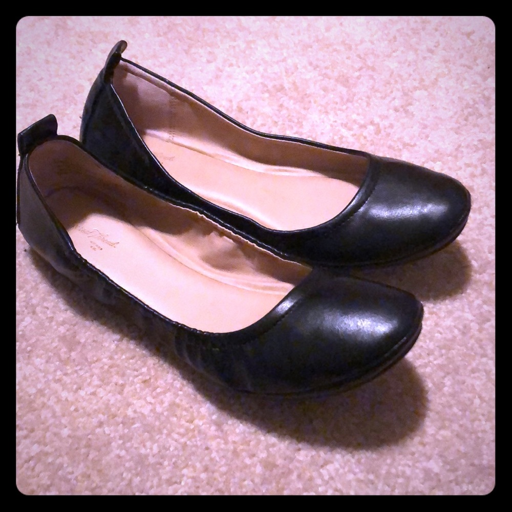 Universal Thread Flats